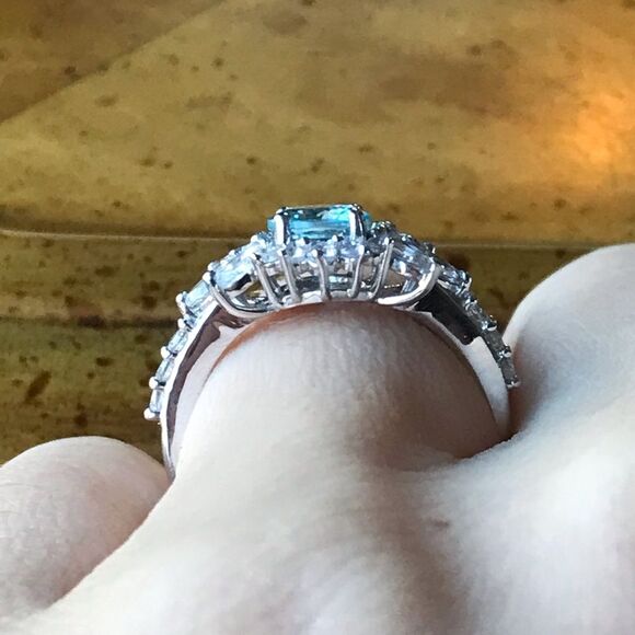 Natural Blue Zircon Sterling Silver Ring Size 6 - Picture 2 of 8